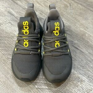 Little boys Adidas tennis shoes size 12K